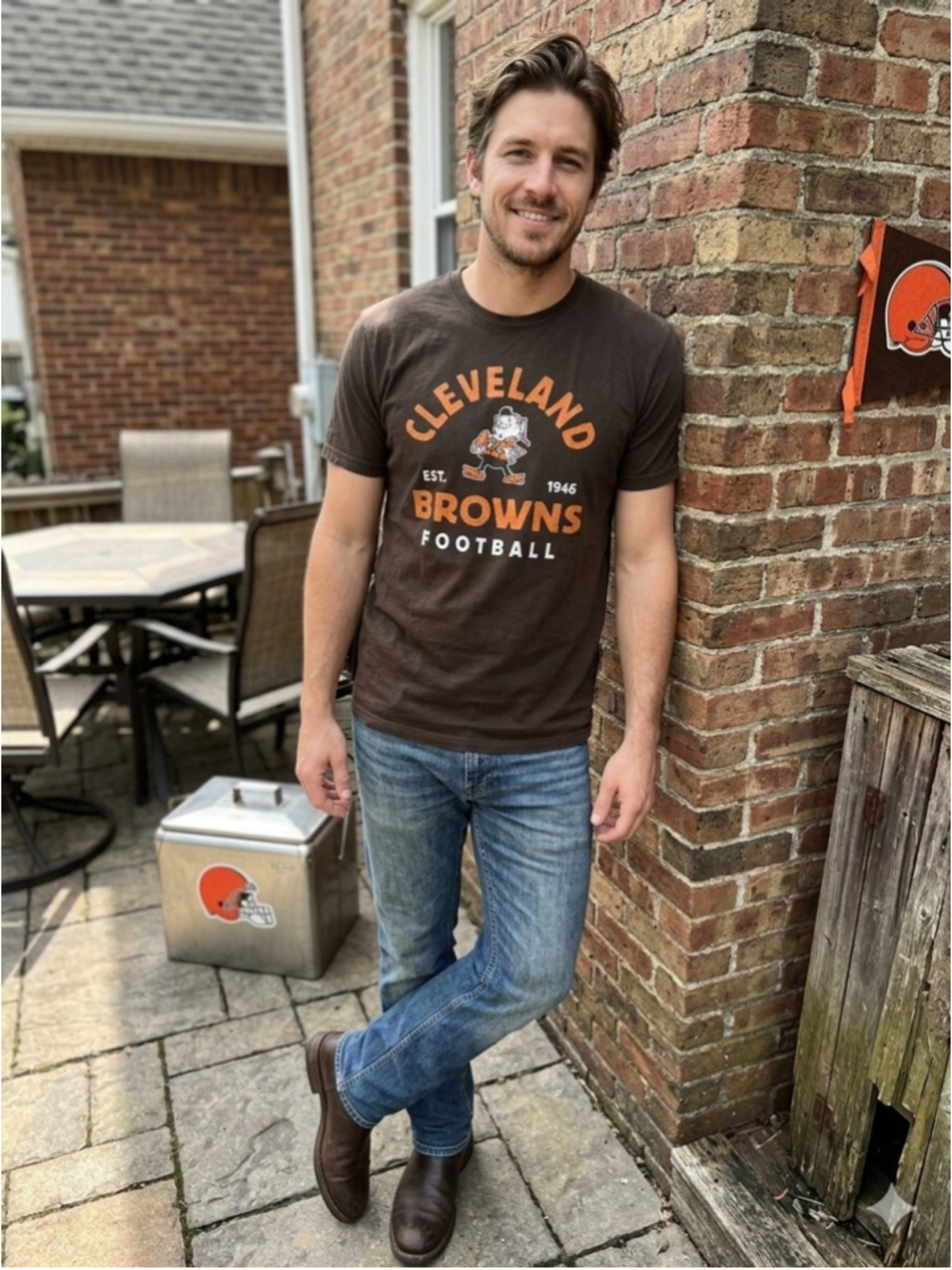 Men's Fanatics Cleveland Browns Graphic T-Shirt Brown Orange Size M